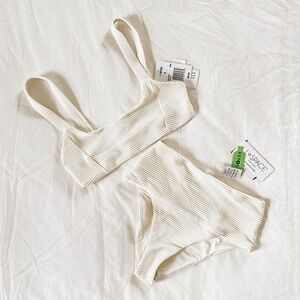 L*Space Eco Chic Off the Grid Jess Top and Desi Bottom NWT